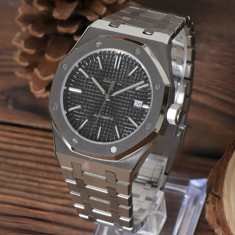 Royal Seikoak Black