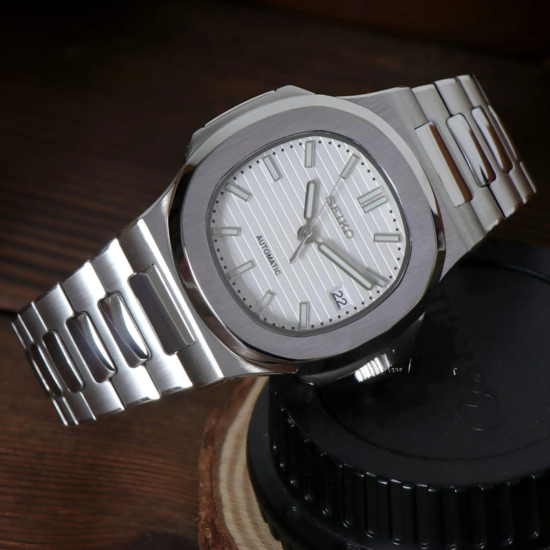 Nautiko White
